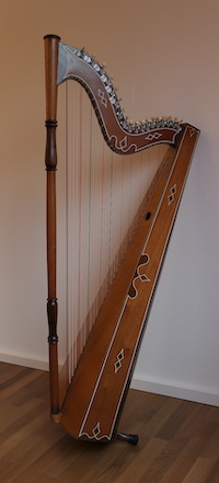Suedamerikanische Harfe